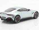 Aston Martin Vantage Bouwjaar 2019 skyfall zilver 1:18 AUTOart