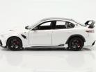 Alfa Romeo Giulia GTAm Ano de construção 2020 troféu Branco 1:18 Bburago