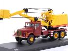 Tatra 111 D030 A truck crane year 1958 red / yellow 1:43 Ixo