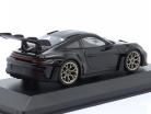 Porsche 911 (992) GT3 RS 2023 schwarz / goldene Felgen 1:43 Minichamps