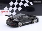 Porsche 911 (992) GT3 RS Byggeår 2023 sort / sølv fælge 1:18 Minichamps