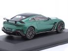 Aston Martin V12 Vantage Byggeår 2023 mørkegrøn metallisk 1:43 Solido