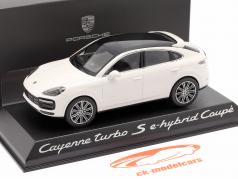 Porsche Cayenne Turbo S E-Hybrid Coupe 2019 carrara 白い 1:43 Norev