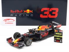 Max Verstappen Red Bull RB16B #33 winnaar Abu Dhabi formule 1 Wereldkampioen 2021 1:18 Minichamps