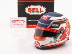 Kevin Magnussen #20 Haas F1 Team formule 1 2022 helm 1:2 Bell