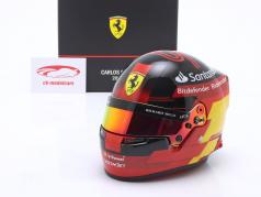 Carlos Sainz Jr. #55 Scuderia Ferrari формула 1 2023 шлем 1:2 Bell