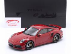 Porsche 911 (992) Turbo S Coupe Sport Design 2021 胭脂红 1:18 Minichamps