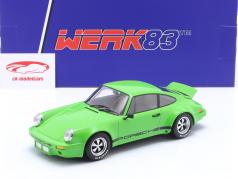 Porsche 911 Carrera 3.0 RSR street version groente 1:18 WERK83