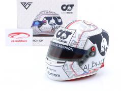 Pierre Gasly #10 Scuderia Alpha Tauri francese GP formula 1 2022 casco 1:2 Bell