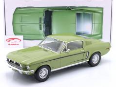 Ford Mustang Fastback GT Ano de construção 1968 luz verde metálico 1:12 Norev