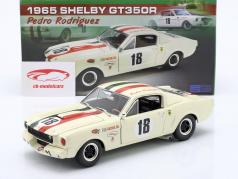Shelby GT350R #18 Pedro Rodriguez 1965 белый 1:18 GMP