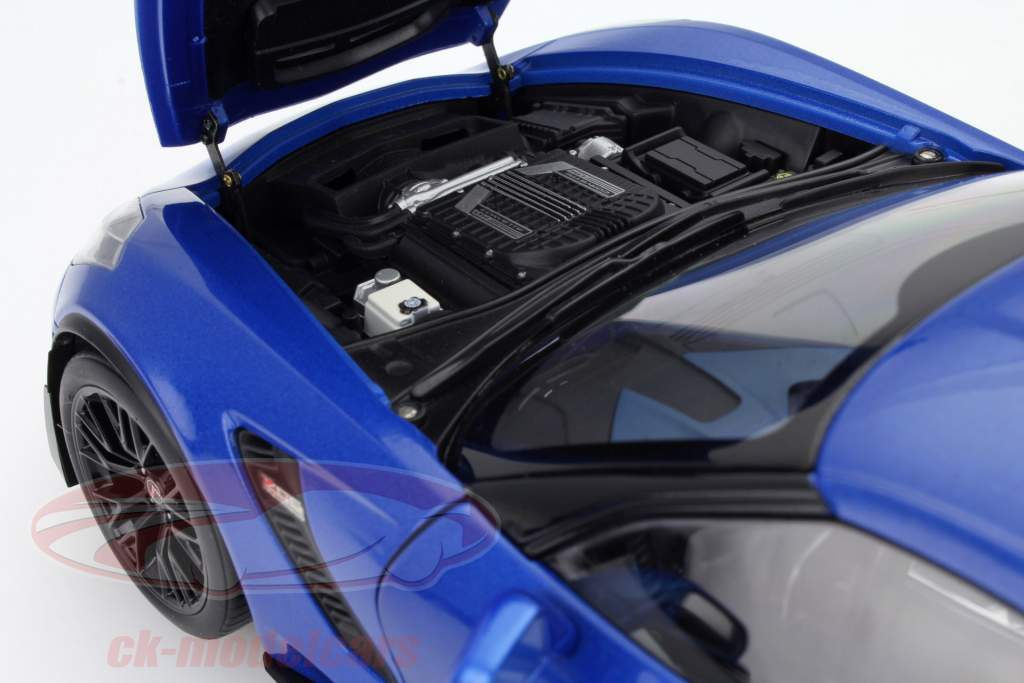 Chevrolet Corvette C7 Z06 année 2014 laguna bleu 1:18 AUTOart