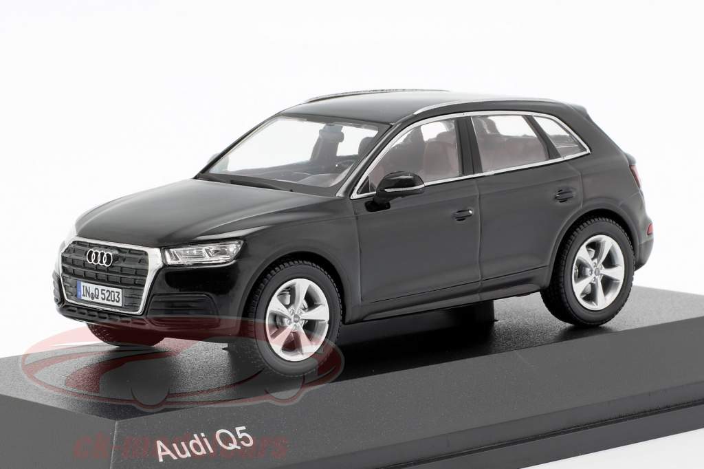 Audi Q5 mythe noir 1:43 iScale
