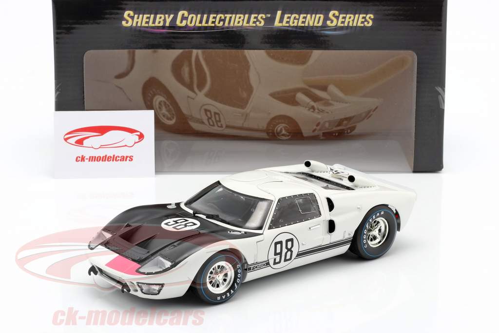 Shelby Collectibles 1:18 Ford GT40 MK II #98 勝者 24h Daytona 1966