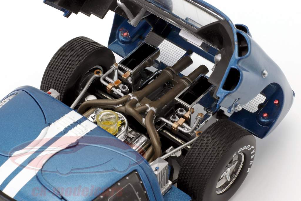 Ford GT40 MK II #2 12h Sebring 1966 Grant, Gurney 1:18 ShelbyCollectibles