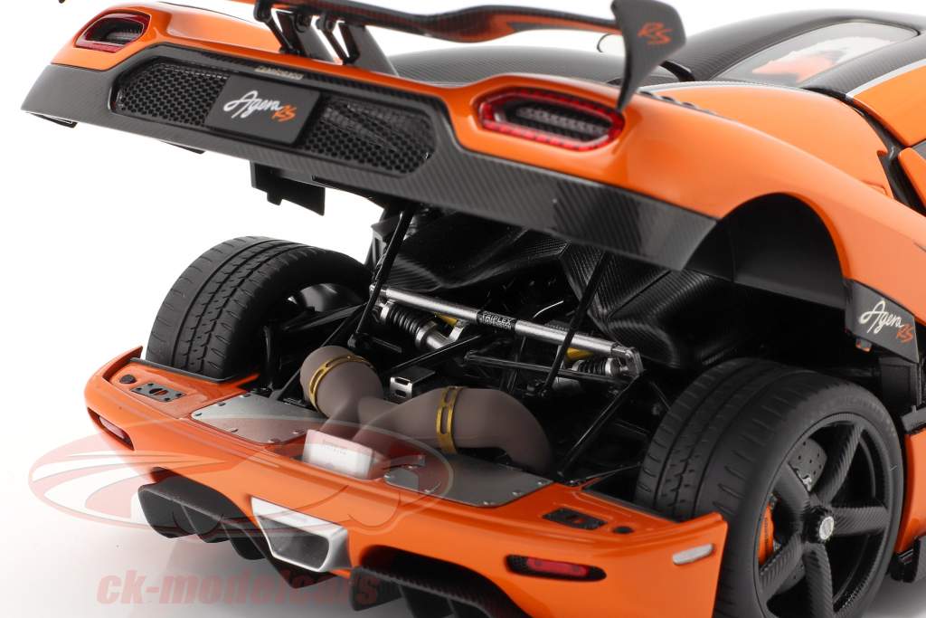Koenigsegg Agera RS Bouwjaar 2015 oranje / koolstof 1:18 AUTOart