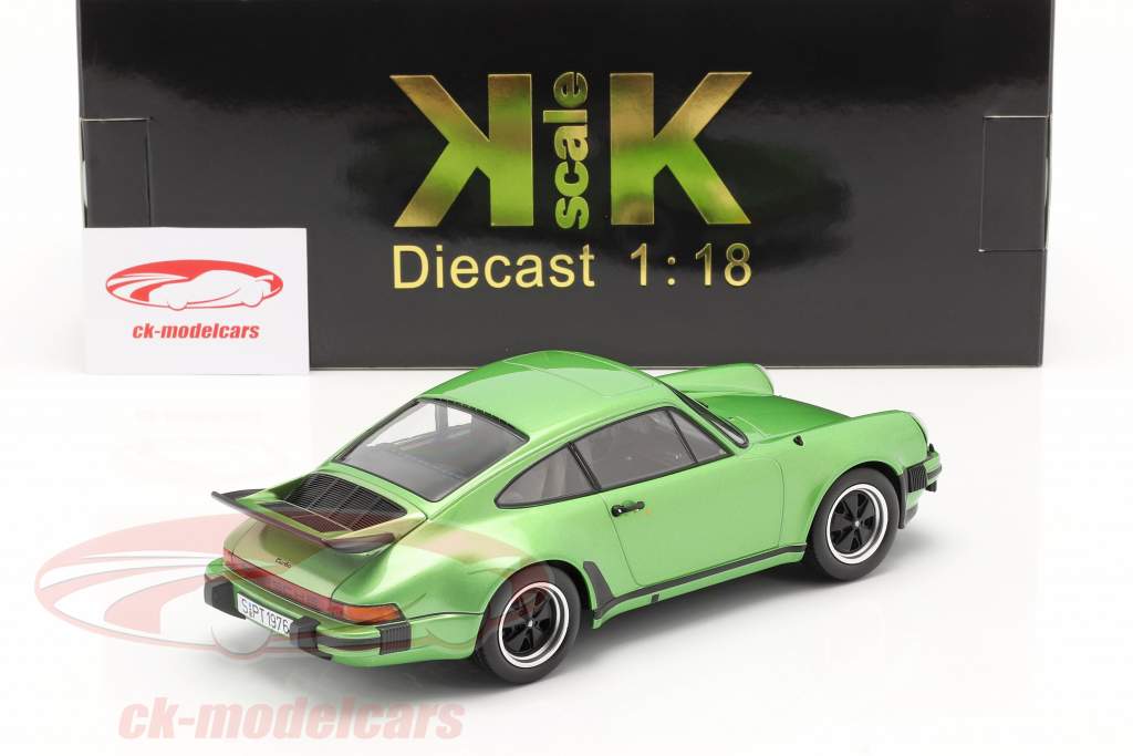 KK-Scale 1:18 Porsche 911 (930) Turbo 3.0 建設年 1976 緑