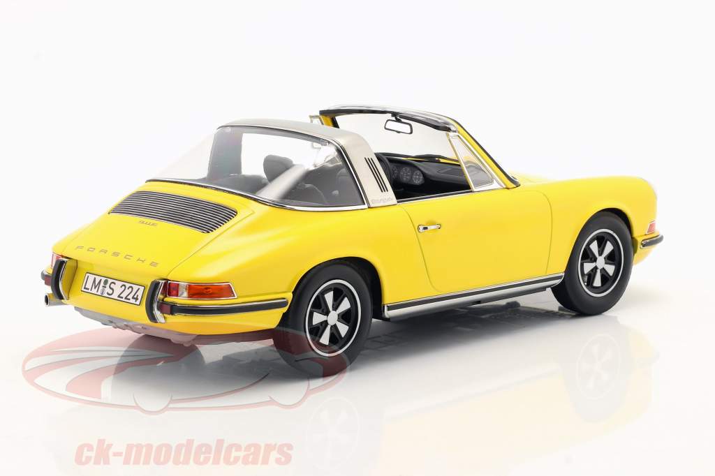 Porsche 911 E Targa Année de construction 1969 jaune 1:18 Norev