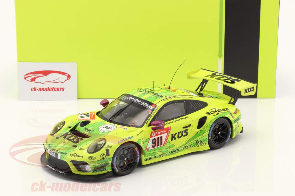 Porsche 911 GT3 R #911 winnaar 24h Nürburgring 2021 Manthey Grello 1:18 Ixo