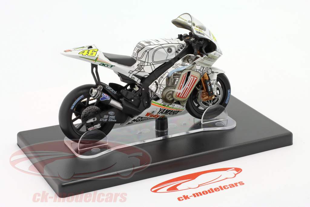 Valentino Rossi Yamaha YZR-M1 #46 見せる 自転車 MotoGP バレンシア 2007 1:18 Altaya