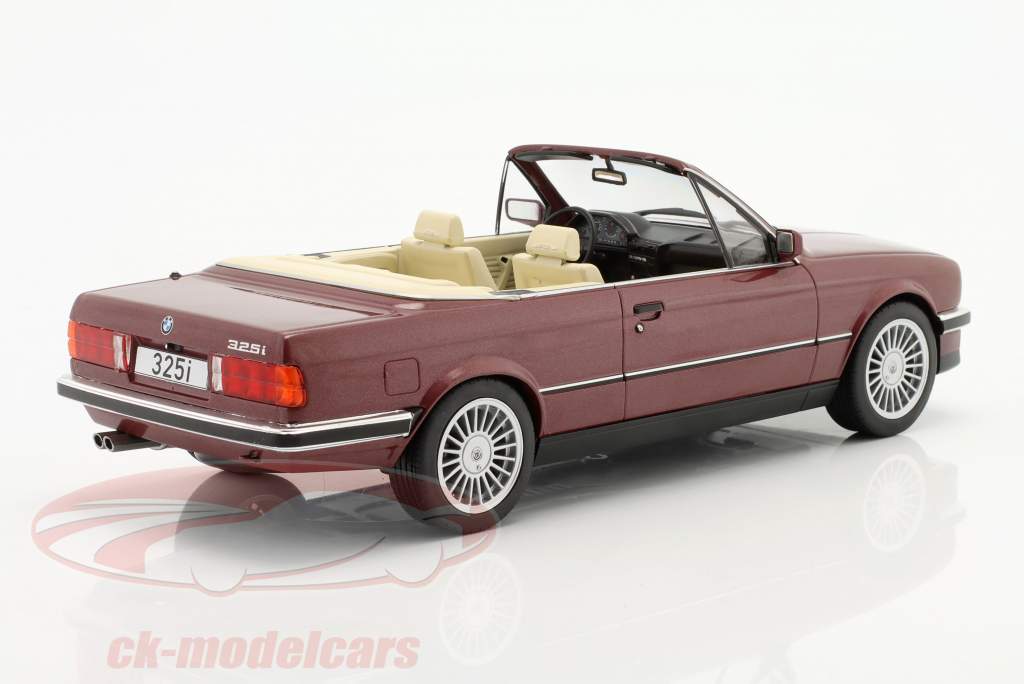BMW 325i (E30) Cabriolet Baujahr 1985 dunkelrot metallic 1:18 Model Car Group