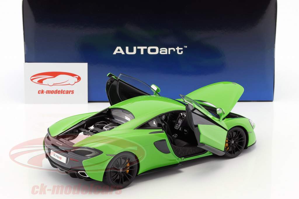 McLaren 570S Byggeår 2016 mantis grøn Med sort hjul 1:18 AUTOart