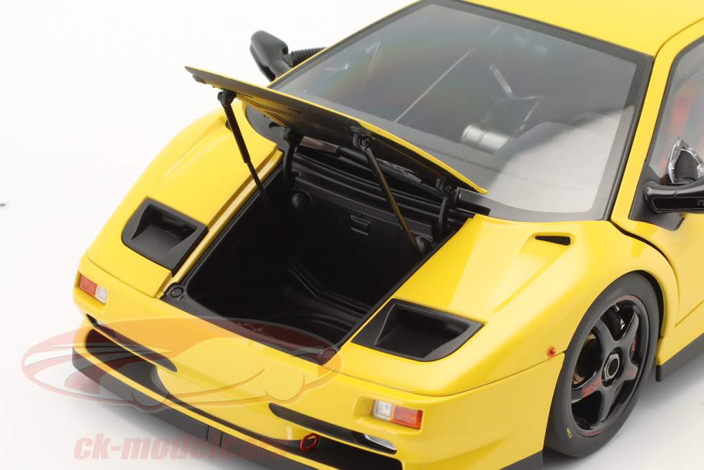 Lamborghini Diablo SV R bouwjaar 1996 geel 1:18 AUTOart