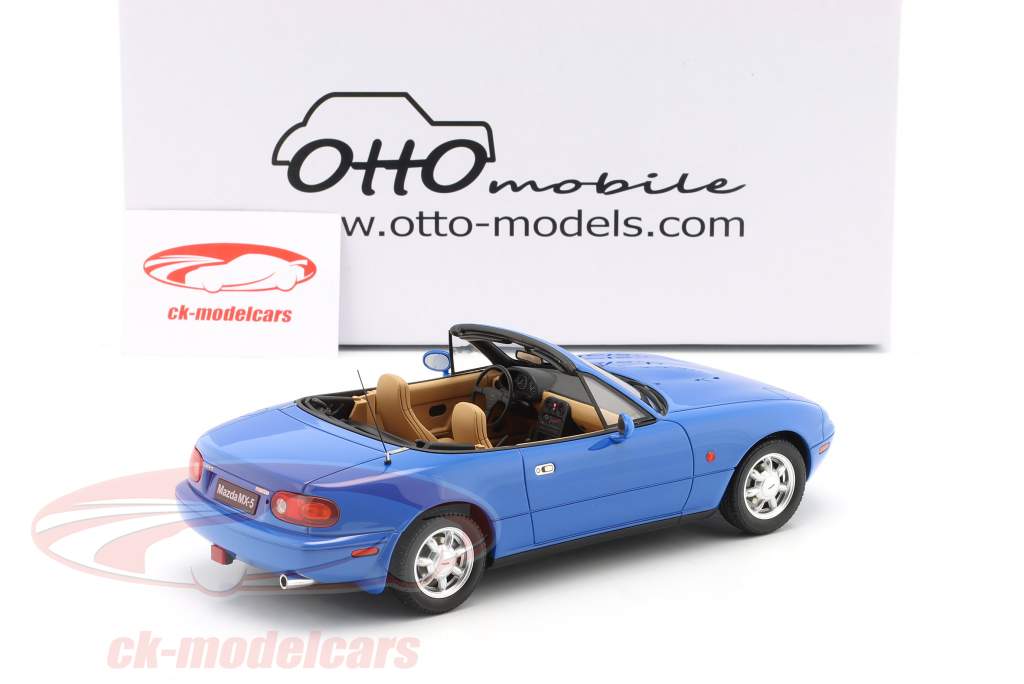 Ottomobile 1:18 Mazda MX-5 roadster Bouwjaar 1990 blauw OT934