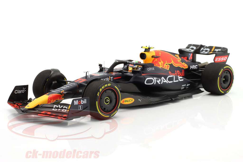 Sergio Perez Red Bull RB18 #11 Saudi Arabian GP formula 1 2022 1:18 Minichamps