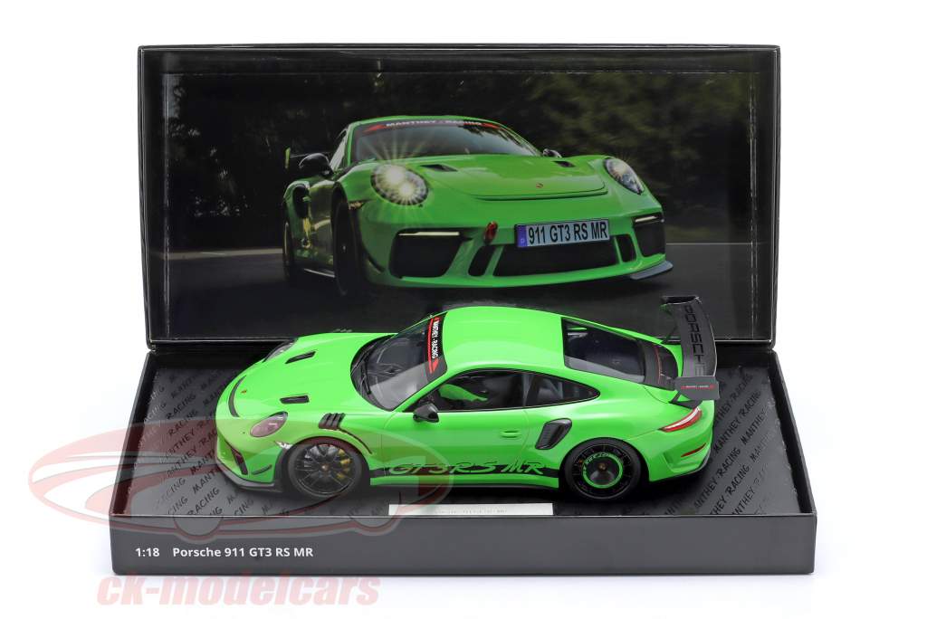 Minichamps 1:18 Porsche 911 (991.2) GT3 RS MR Manthey Racing green