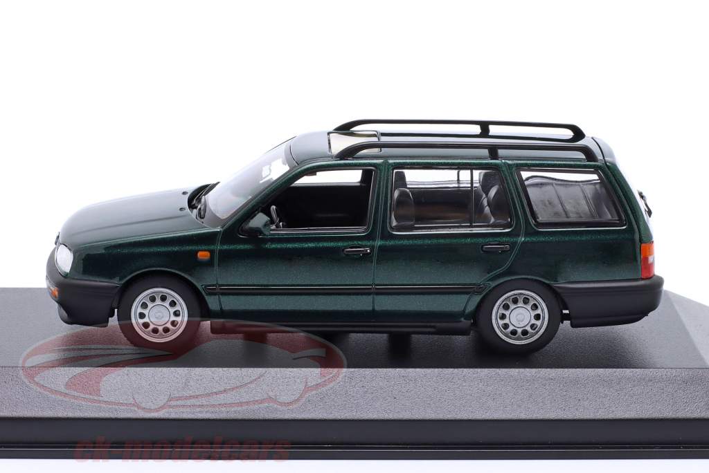 Volkswagen VW Golf III Variant 建設年 1997 濃い緑色 メタリック 1:43 Minichamps