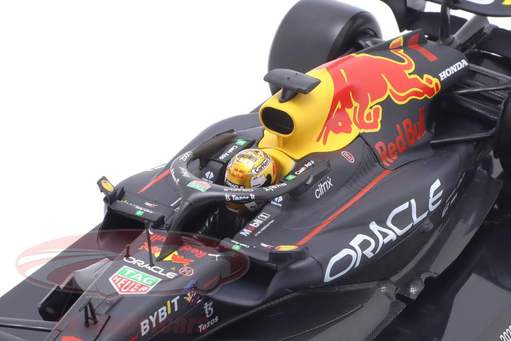 M. Verstappen Red Bull RB18 #1 Sieger Abu Dhabi GP Formel 1 Weltmeister 2022 1:24 Bburago