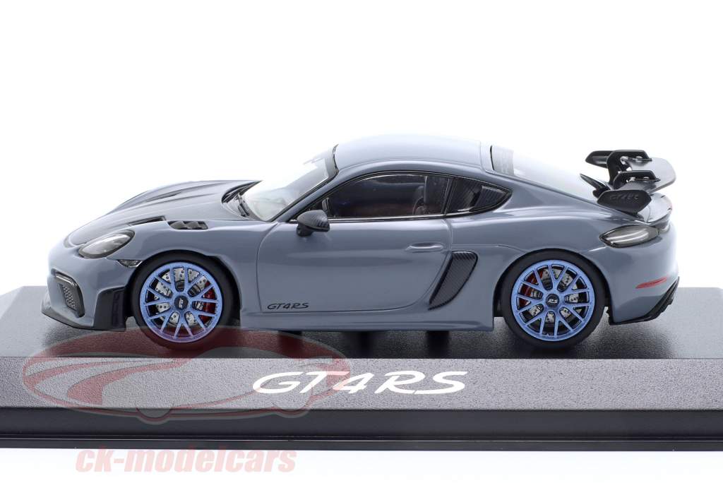 Minichamps 1:43 Porsche 718 Cayman GT4 RS 2022 arctic grey 