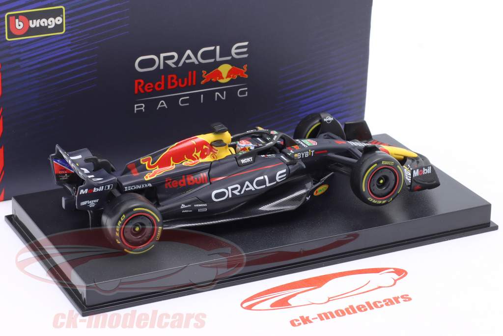 Max Verstappen Red Bull Racing RB19 #1 Fórmula 1 Campeão mundial 2023 1:43 Bburago