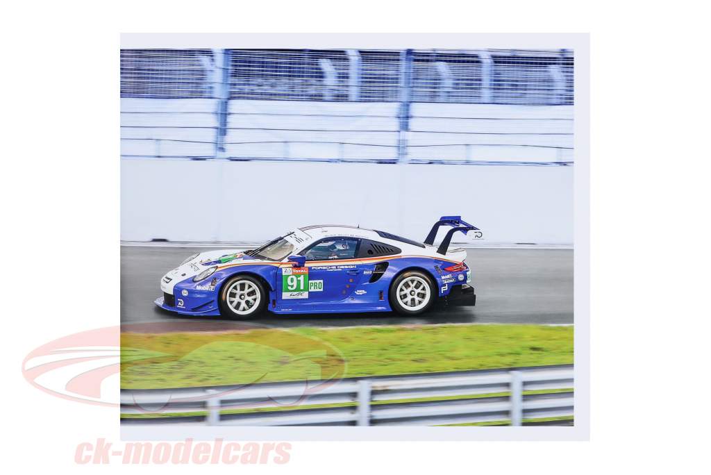 Book: Back on Track Porsche - The Race continues