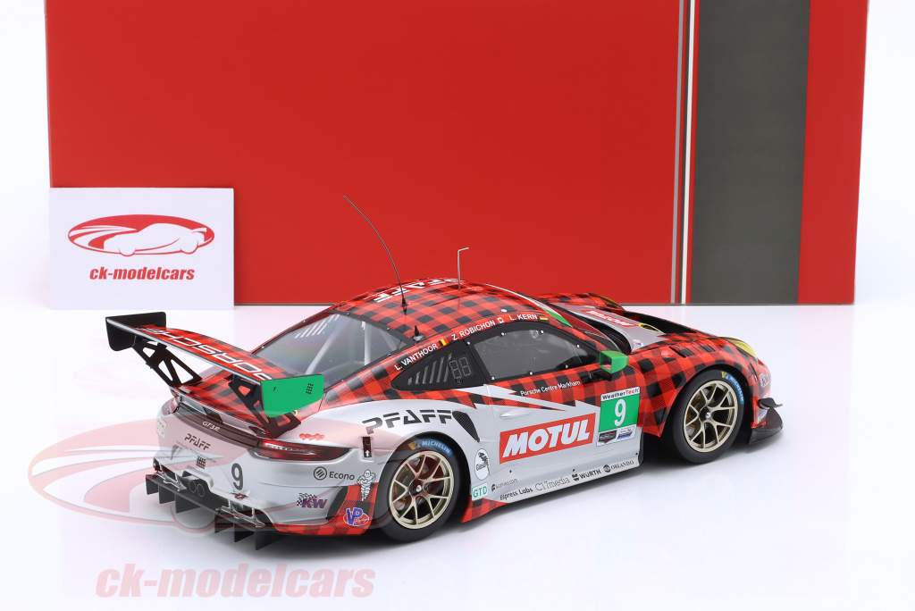 Porsche 911 GT3 R #9 winnaar GTD 12h Sebring 2021 Pfaff Motorsports 1:18 Ixo