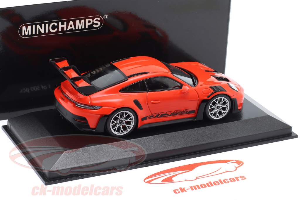 Minichamps 1:43 Porsche 911 (992) GT3 RS 2023 red / silver rims 