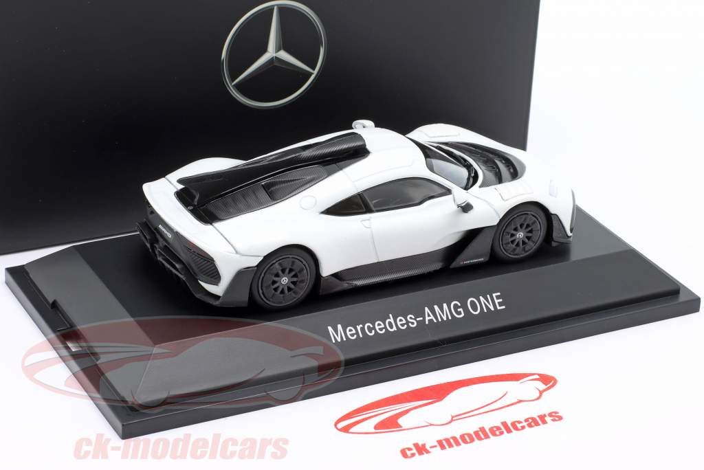 Mercedes-Benz AMG ONE (C298) Street Version 2023 cachemire blanc 1:43 iScale