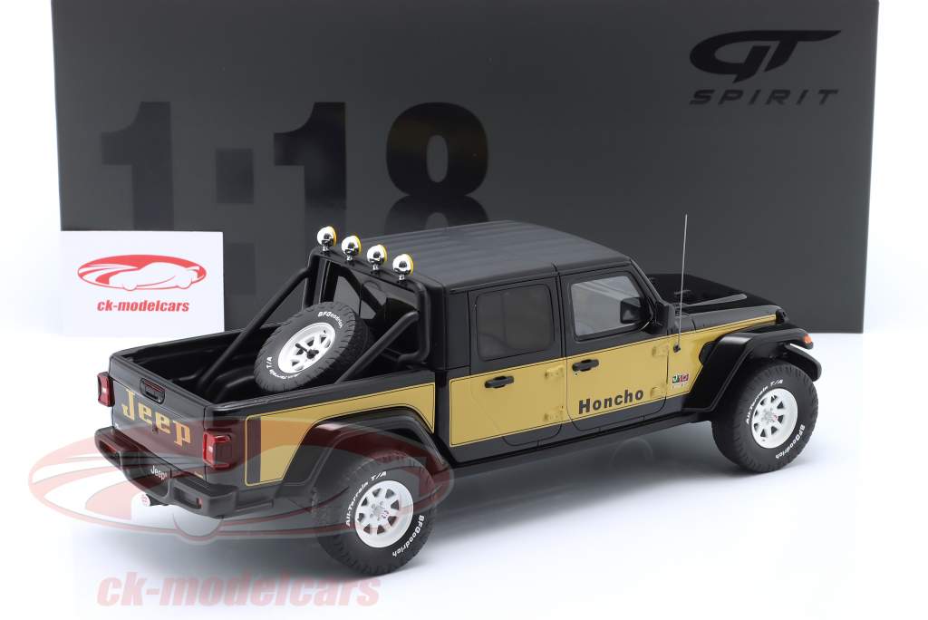 Jeep Gladiator Honcho Ano de construção 2020 preto / amarelo dourado 1:18 GT-Spirit