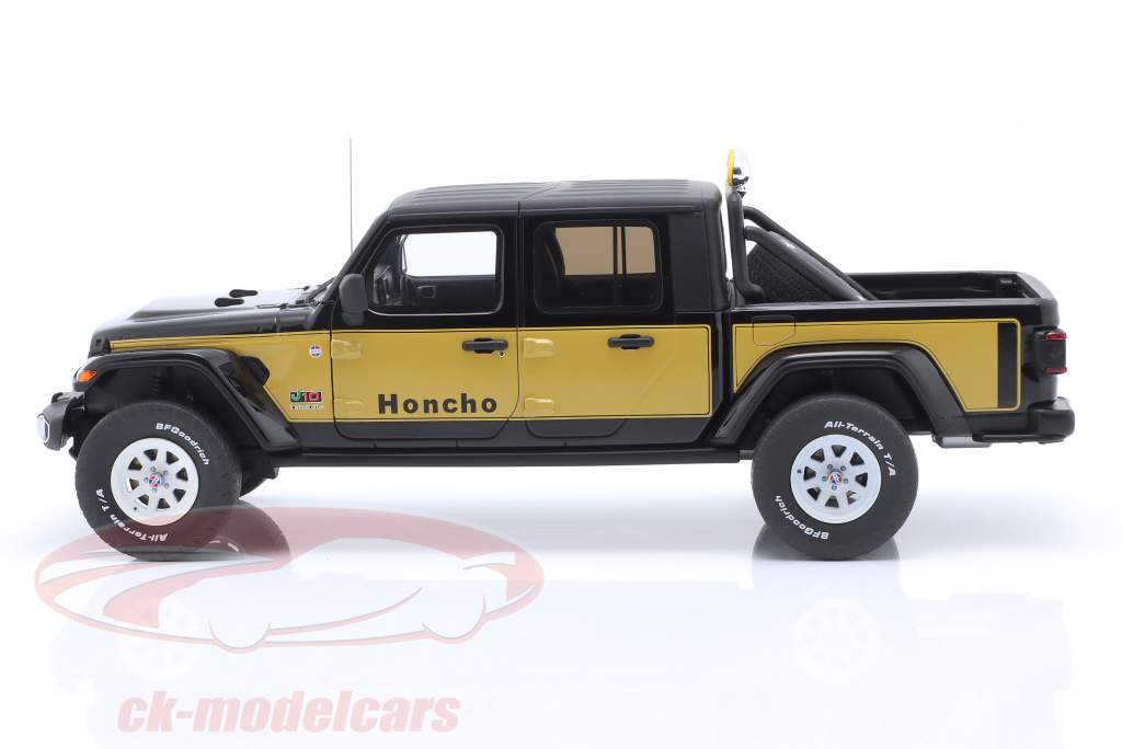 Jeep Gladiator Honcho Ano de construção 2020 preto / amarelo dourado 1:18 GT-Spirit