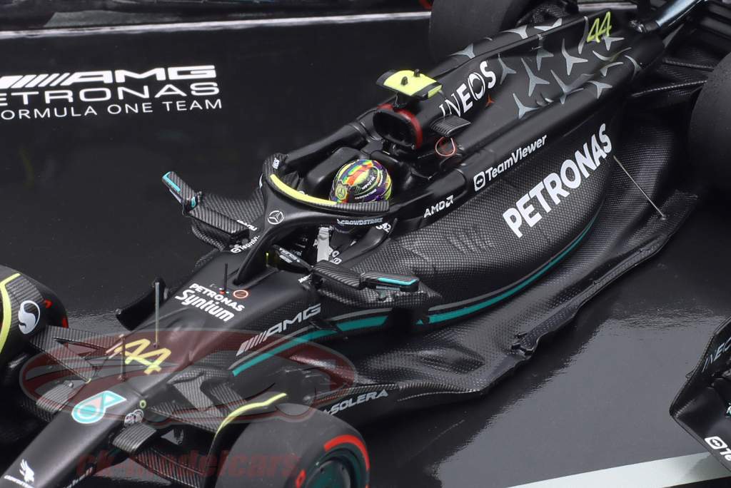 2-Car Set Hamilton #44 & Russell #63 Bahrein GP formule 1 2023 1:43 Minichamps