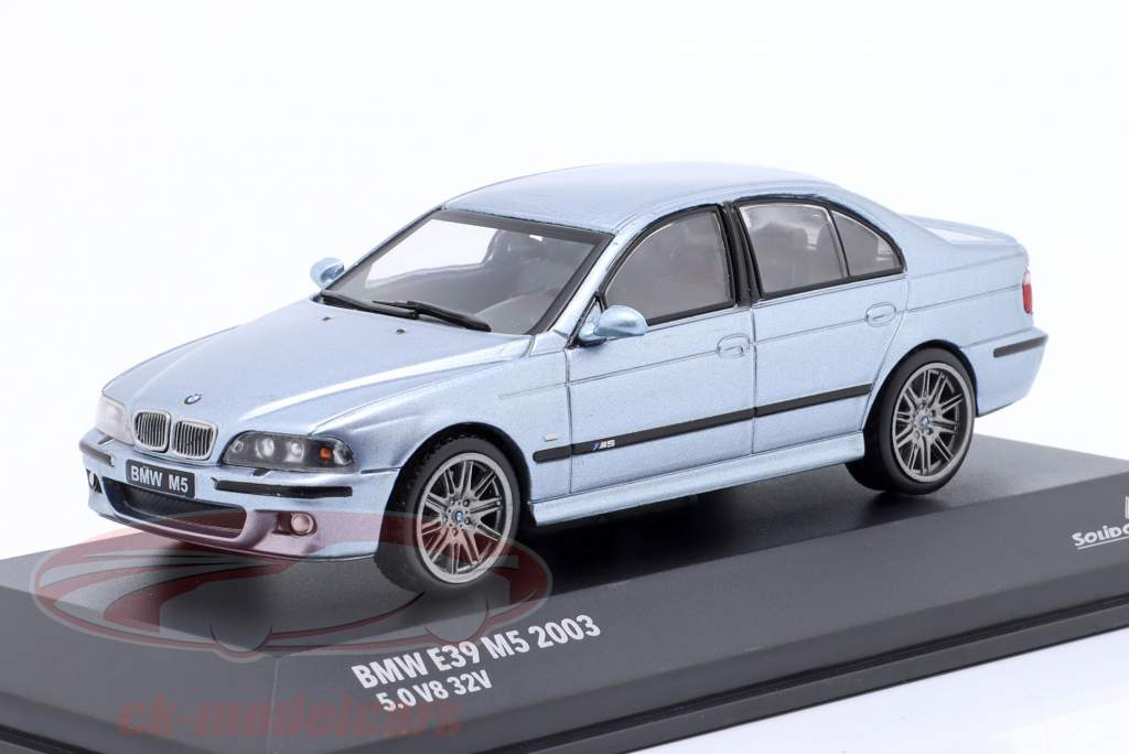 BMW M5 (E39) Año de construcción 2000 azul plateado metálico 1:43 Solido