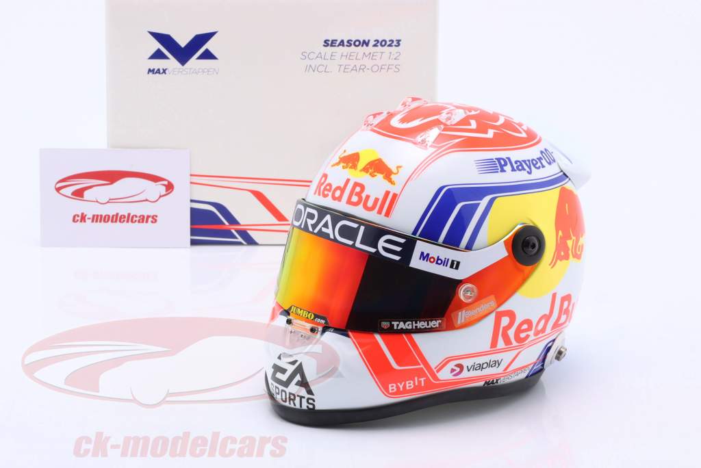 Max Verstappen Red Bull Racing #1 fórmula 1 Campeón mundial 2023 casco 1:2 Schuberth