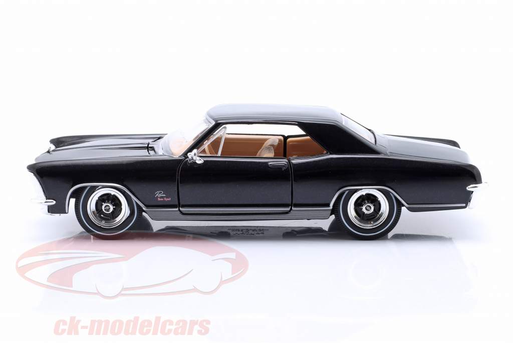 Buick Riviera Año de construcción 1965 negro 1:24 Maisto
