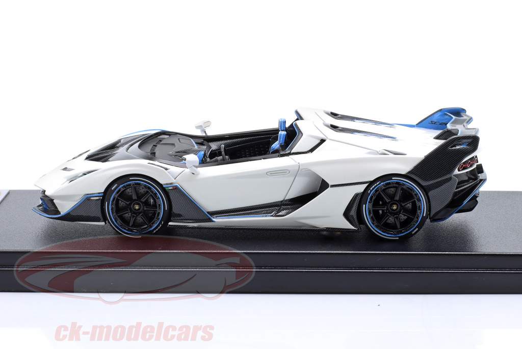 Lamborghini SC20 Año de construcción 2020 shiny blanco 1:43 LookSmart