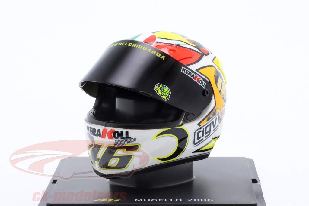 Valentino Rossi #46 优胜者 MotoGP 穆杰罗 2006 头盔 1:5 Spark Editions