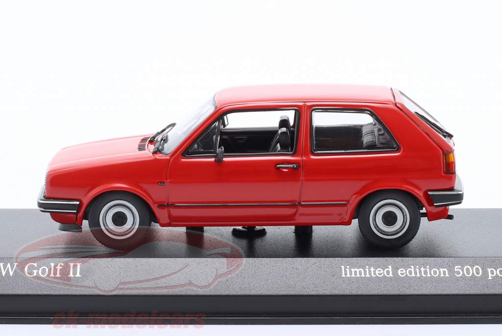 Volkswagen VW Golf II Bouwjaar 1985 rood 1:43 Minichamps