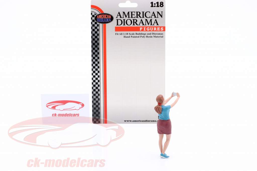 Diorama figur serie #702 Kvinde med Smartphone 1:18 American Diorama