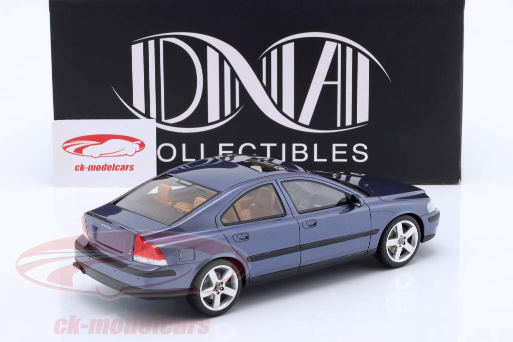 Volvo S60 R 建设年份 2003 蓝色的 金属的 1:18 DNA Collectibles