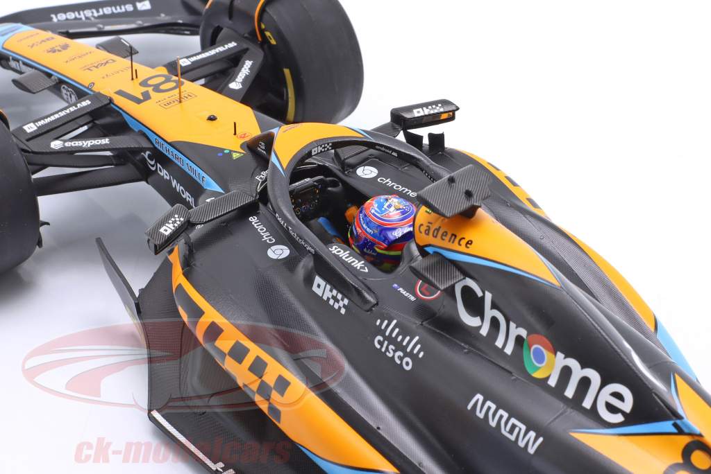 Oscar Piastri McLaren MCL 60 #81 8 Australien GP formel 1 2023 1:18 Spark